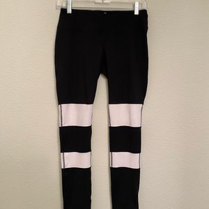 90 degree by Reflex leggings and crop top set